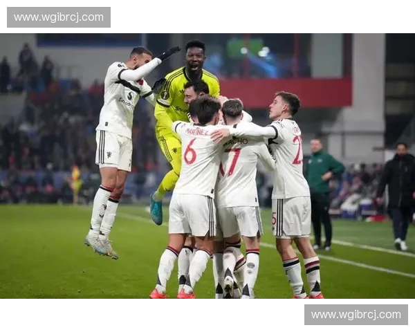 曼联欧联杯必须全力以赴夺冠 提振士气迎接未来挑战